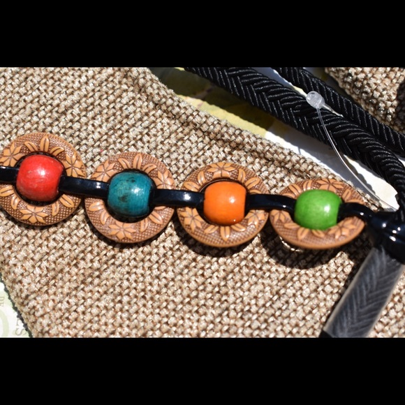 🏖Adorable Kultura Beaded Flip Flops🏖 - Picture 3 of 7